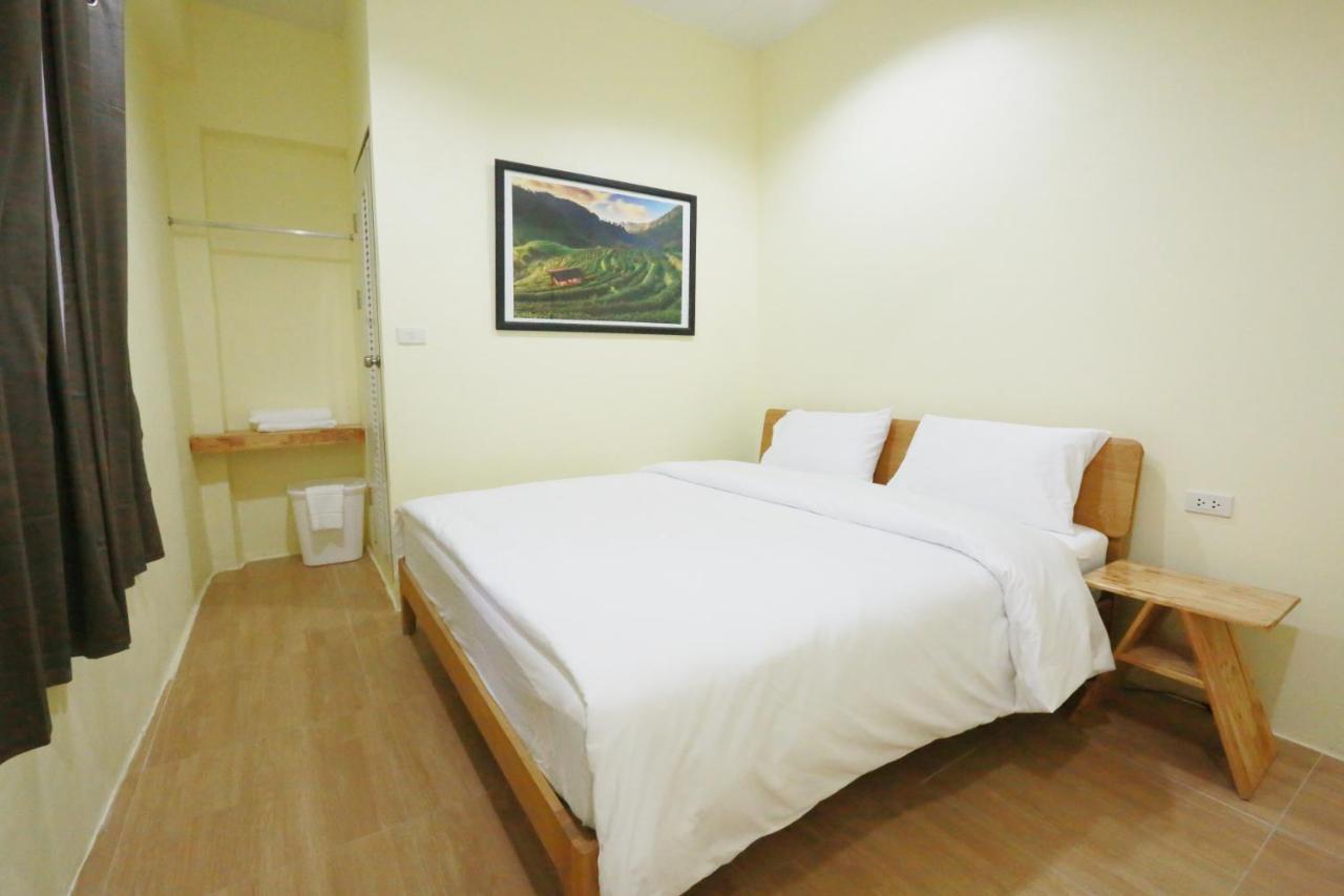 Hostel Interest Poshtel Bangkok Zewnętrze zdjęcie