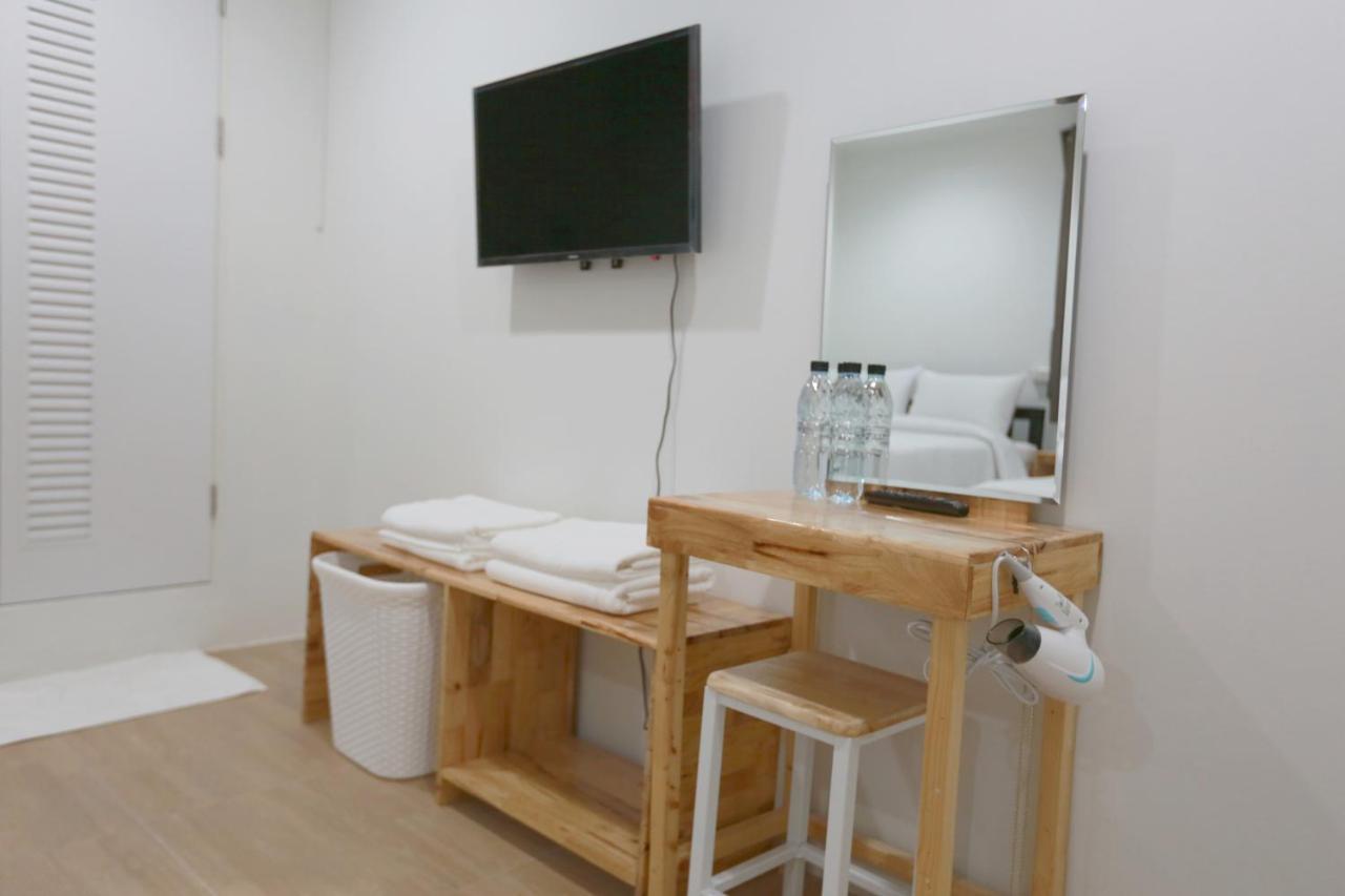 Hostel Interest Poshtel Bangkok Zewnętrze zdjęcie